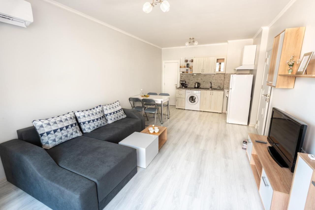 Lovely 1Bed Apartment For 4 Guests & Free Parking Płowdiw Zewnętrze zdjęcie