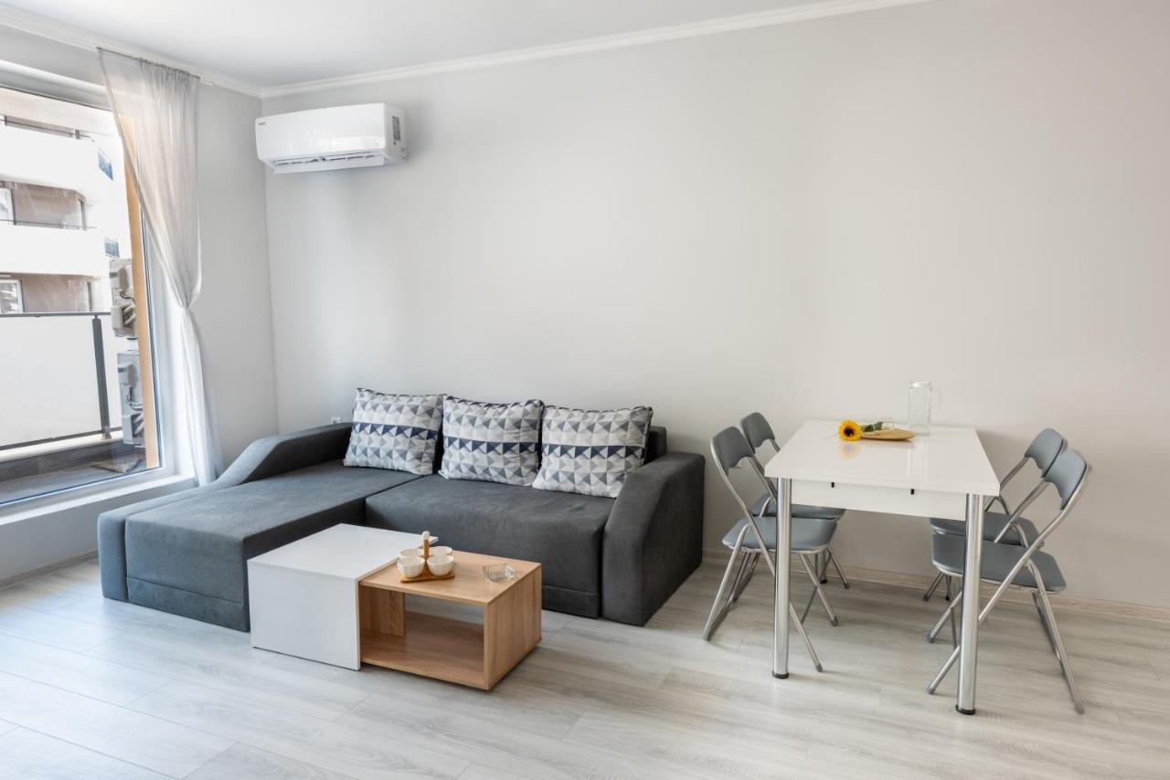 Lovely 1Bed Apartment For 4 Guests & Free Parking Płowdiw Zewnętrze zdjęcie
