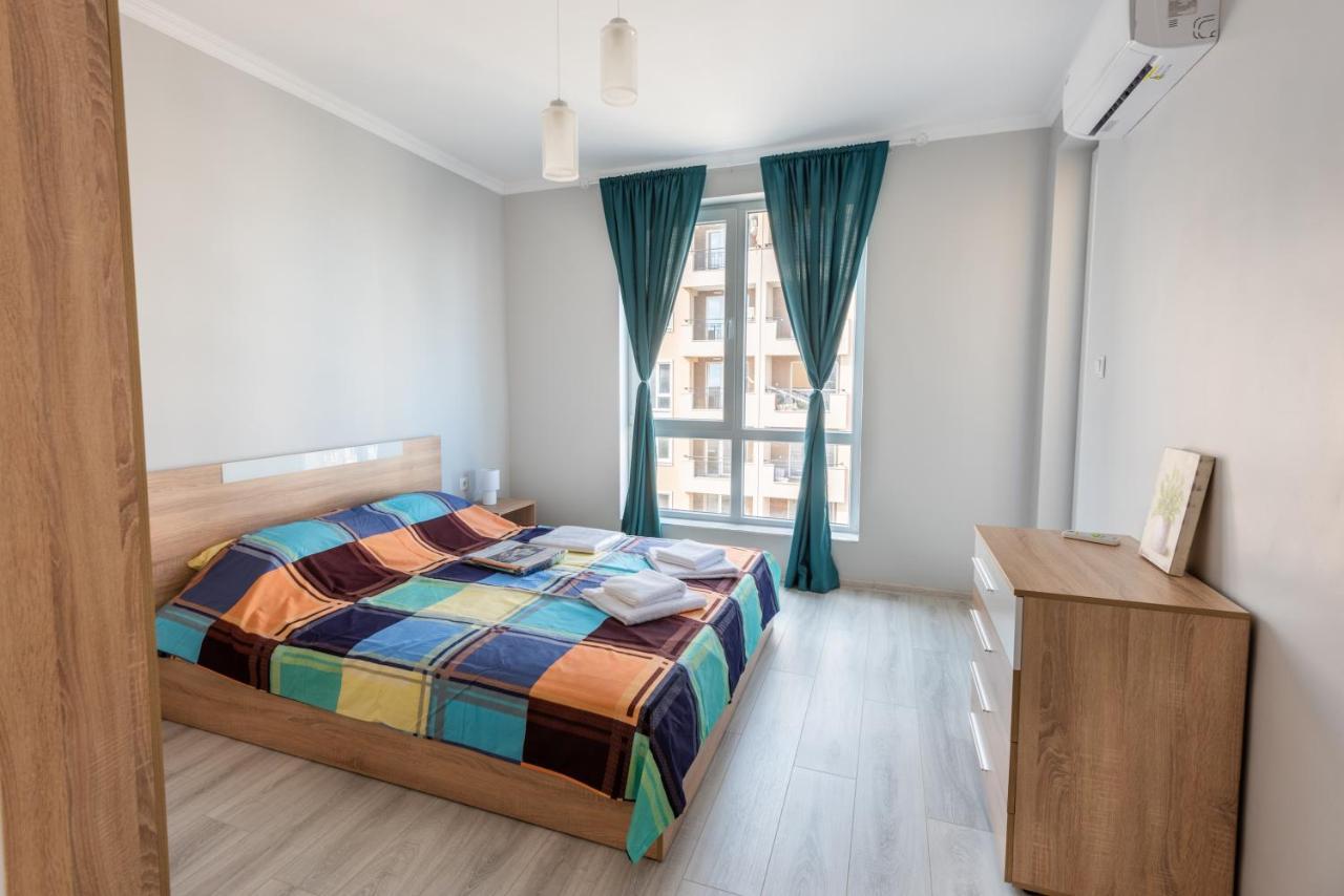 Lovely 1Bed Apartment For 4 Guests & Free Parking Płowdiw Zewnętrze zdjęcie