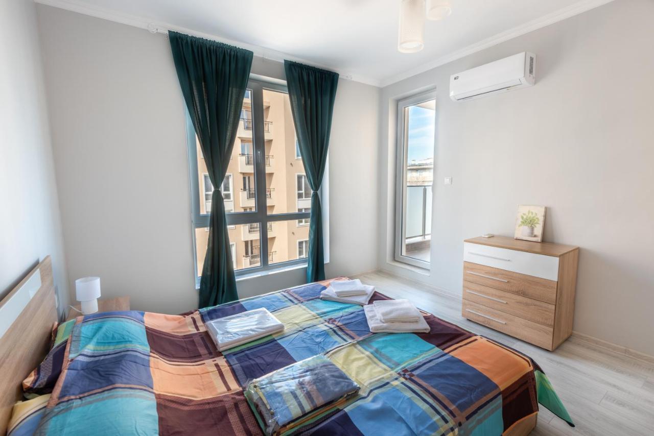 Lovely 1Bed Apartment For 4 Guests & Free Parking Płowdiw Zewnętrze zdjęcie